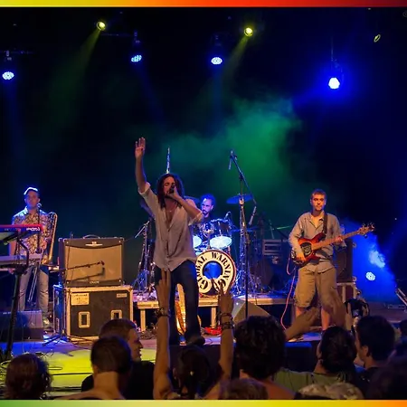 Mar De Vent -apartments * 滨海略雷特