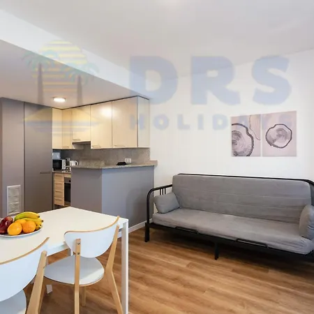 Mar De Vent -apartments * Льорет-де-Мар